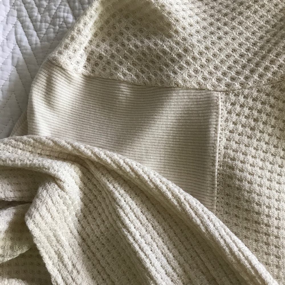 Hooded tunic - Picture 5 of 5